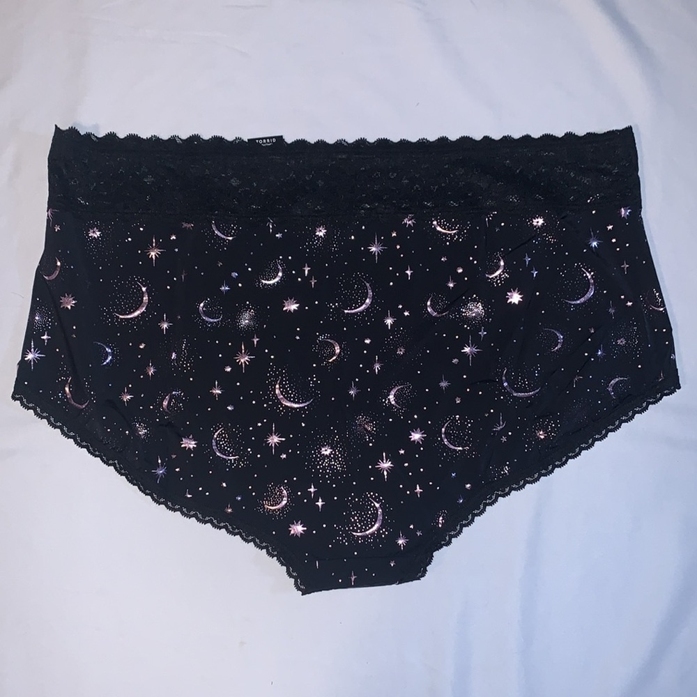 Torrid Curve Brief Panties, Lot of 3 Panties NWT Size 5 - Picture 13 of 14